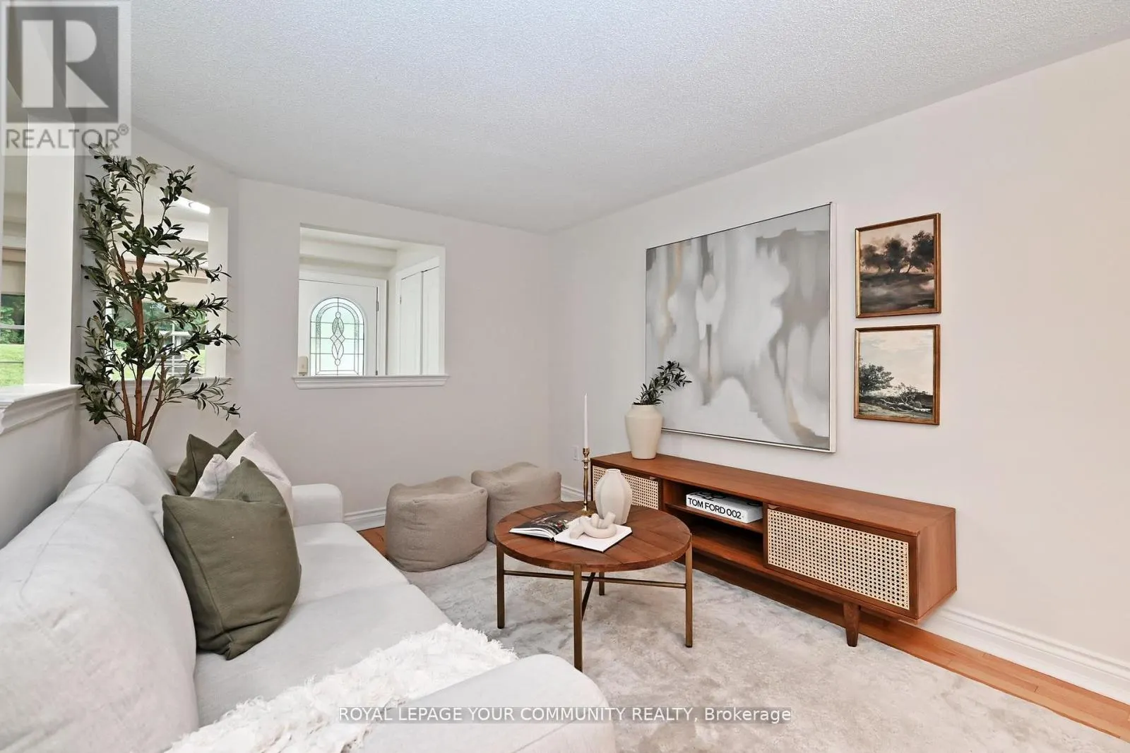 50 THE QUEENSWAY S