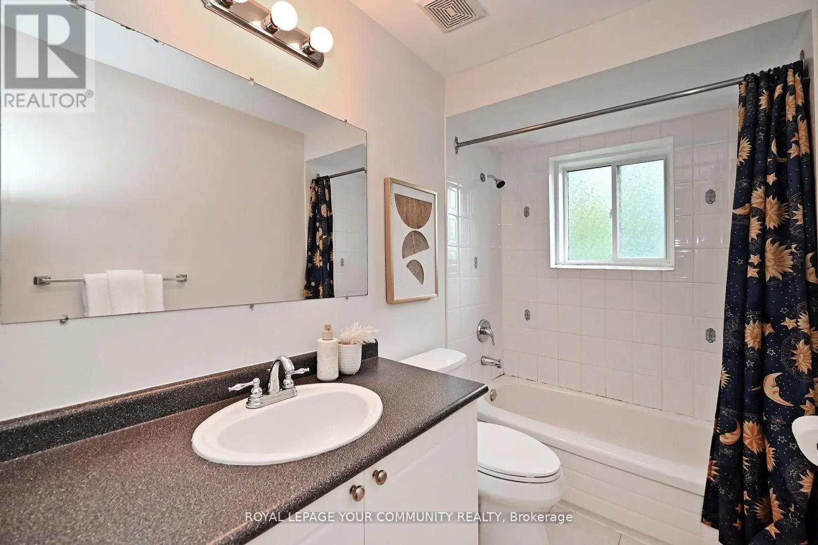 50 THE QUEENSWAY S
