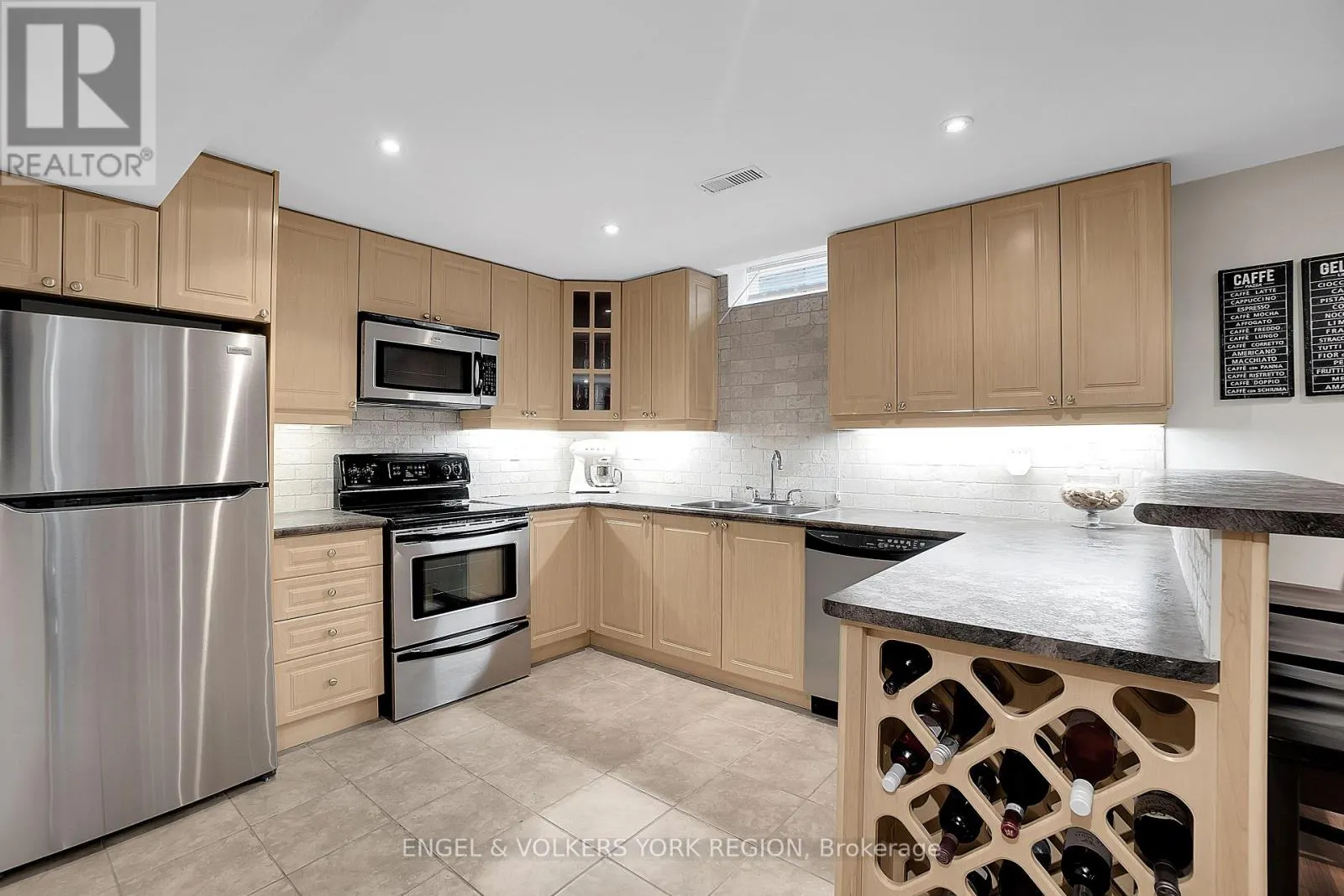 151 GLENSIDE DRIVE