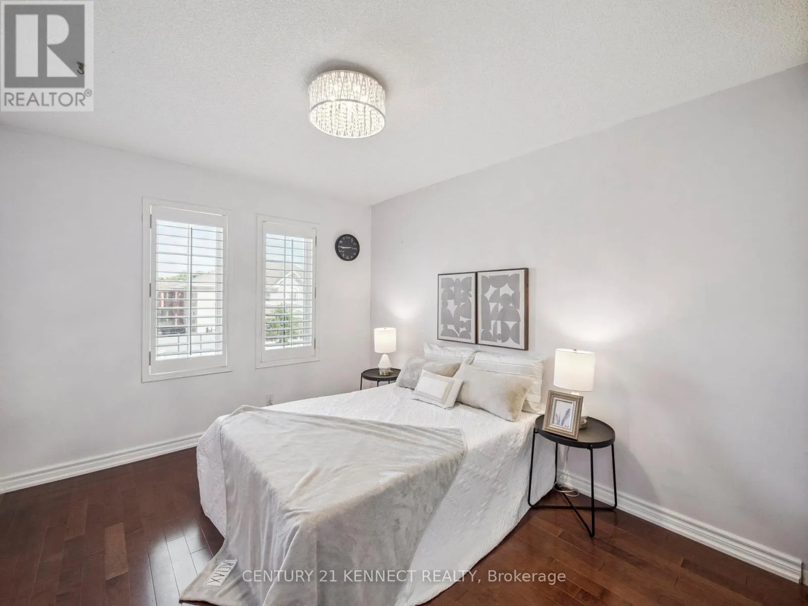 69 SILVER STREAM AVENUE