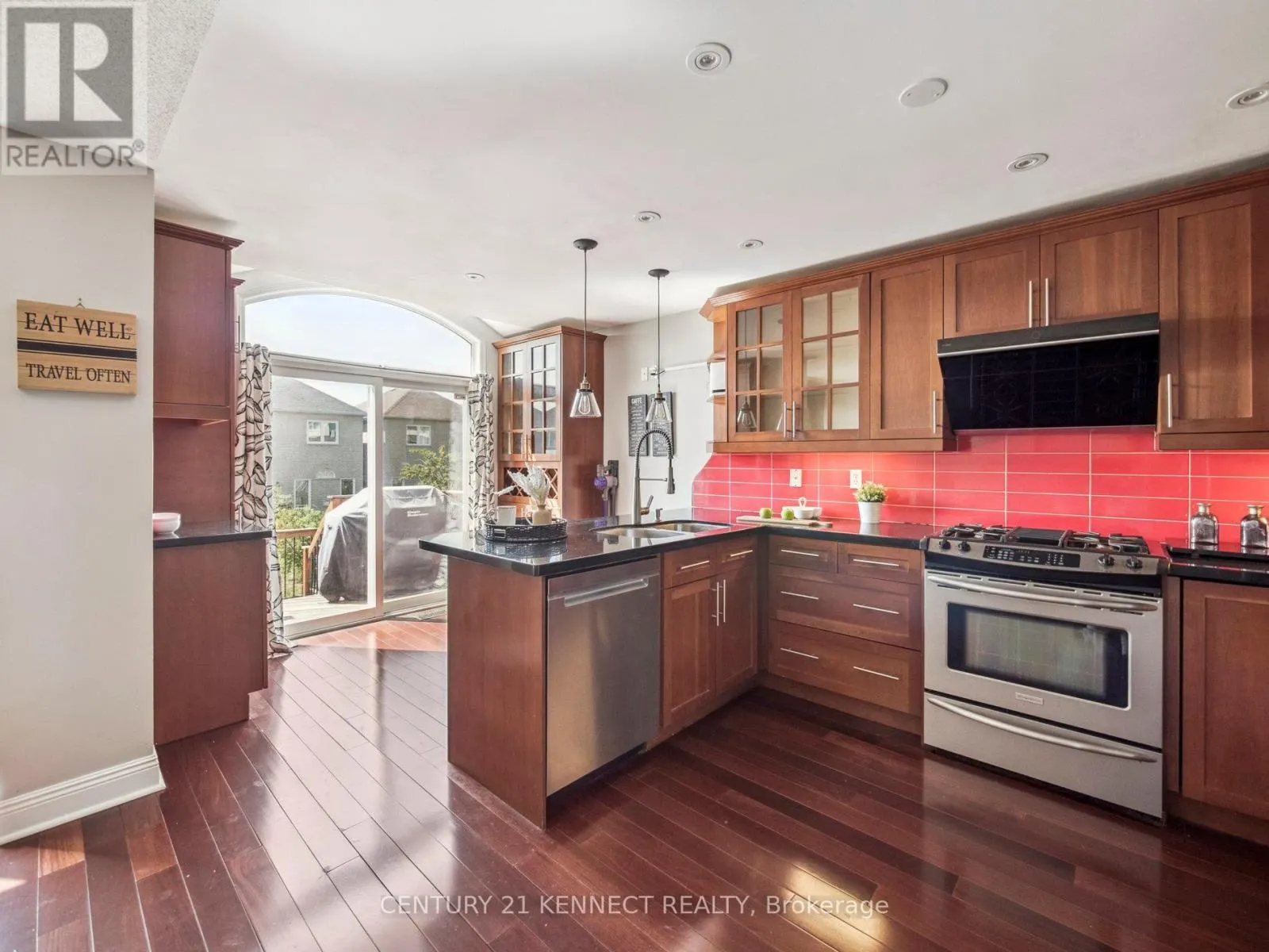 69 SILVER STREAM AVENUE