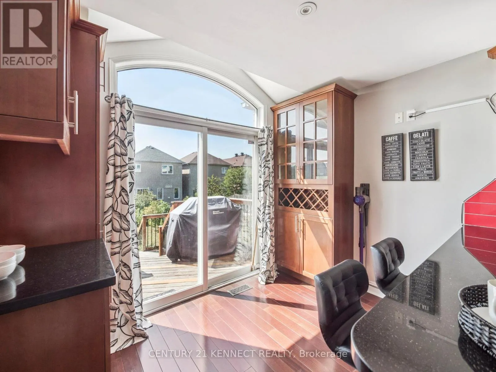 69 SILVER STREAM AVENUE