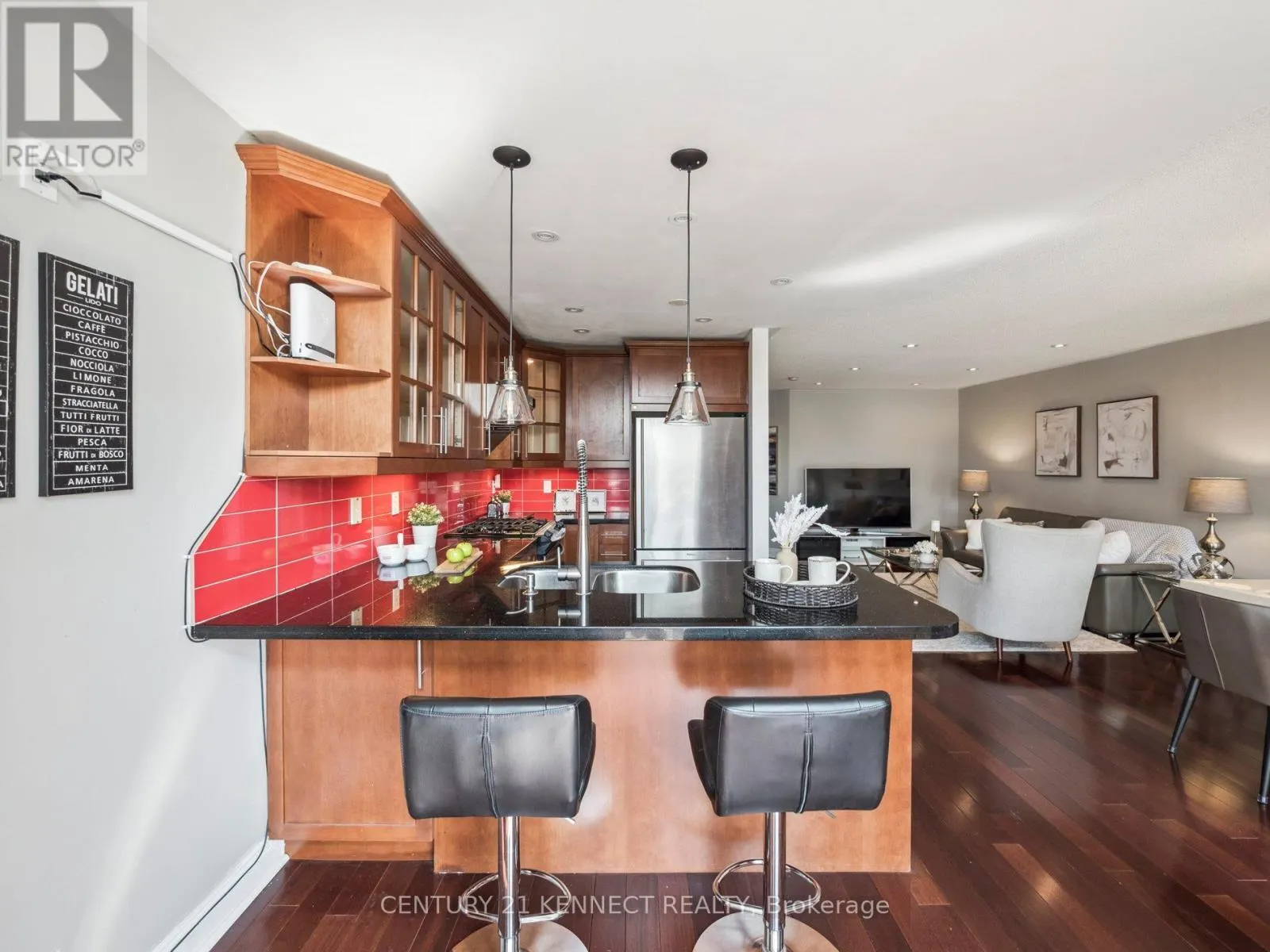69 SILVER STREAM AVENUE