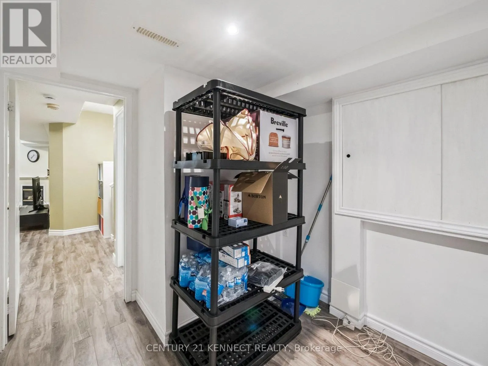 69 SILVER STREAM AVENUE