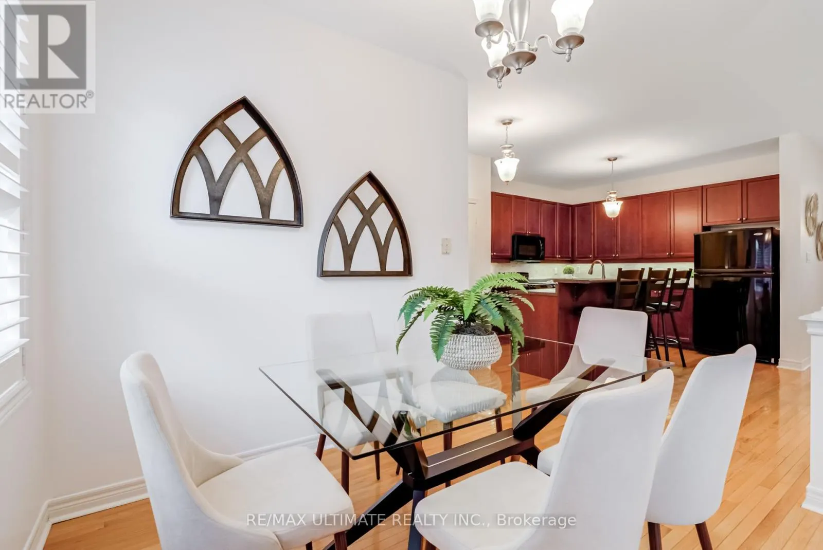 21 DELRAY DRIVE