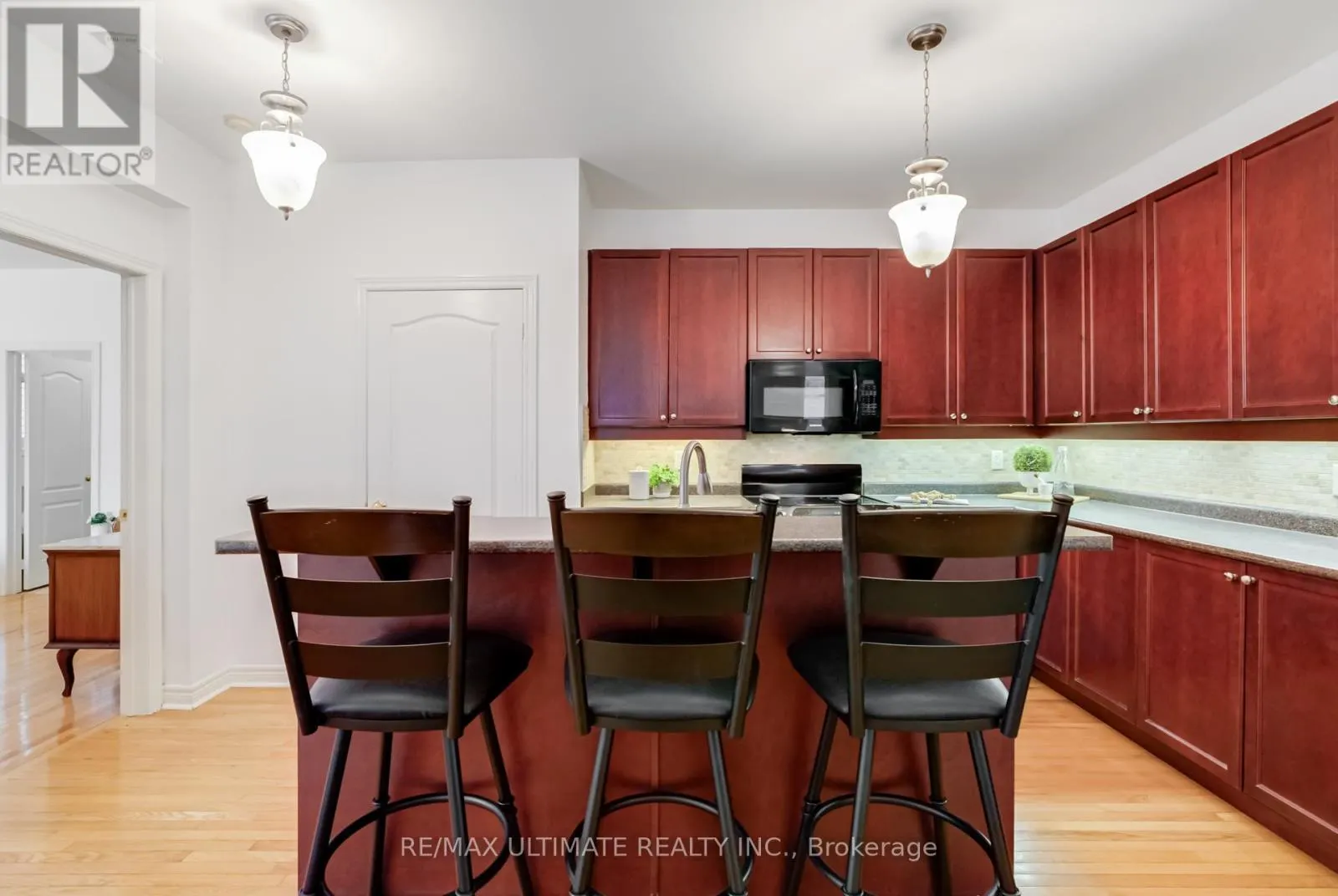 21 DELRAY DRIVE