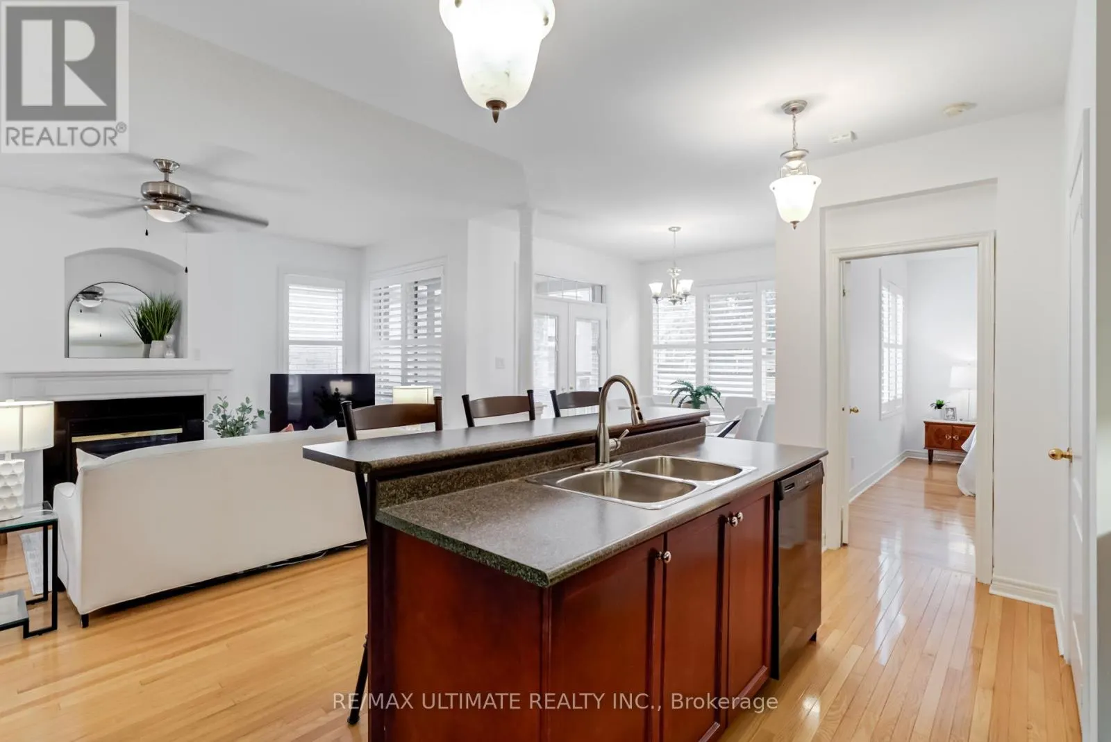 21 DELRAY DRIVE