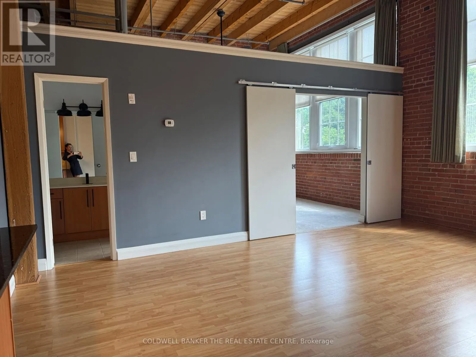 301 - 543 TIMOTHY STREET