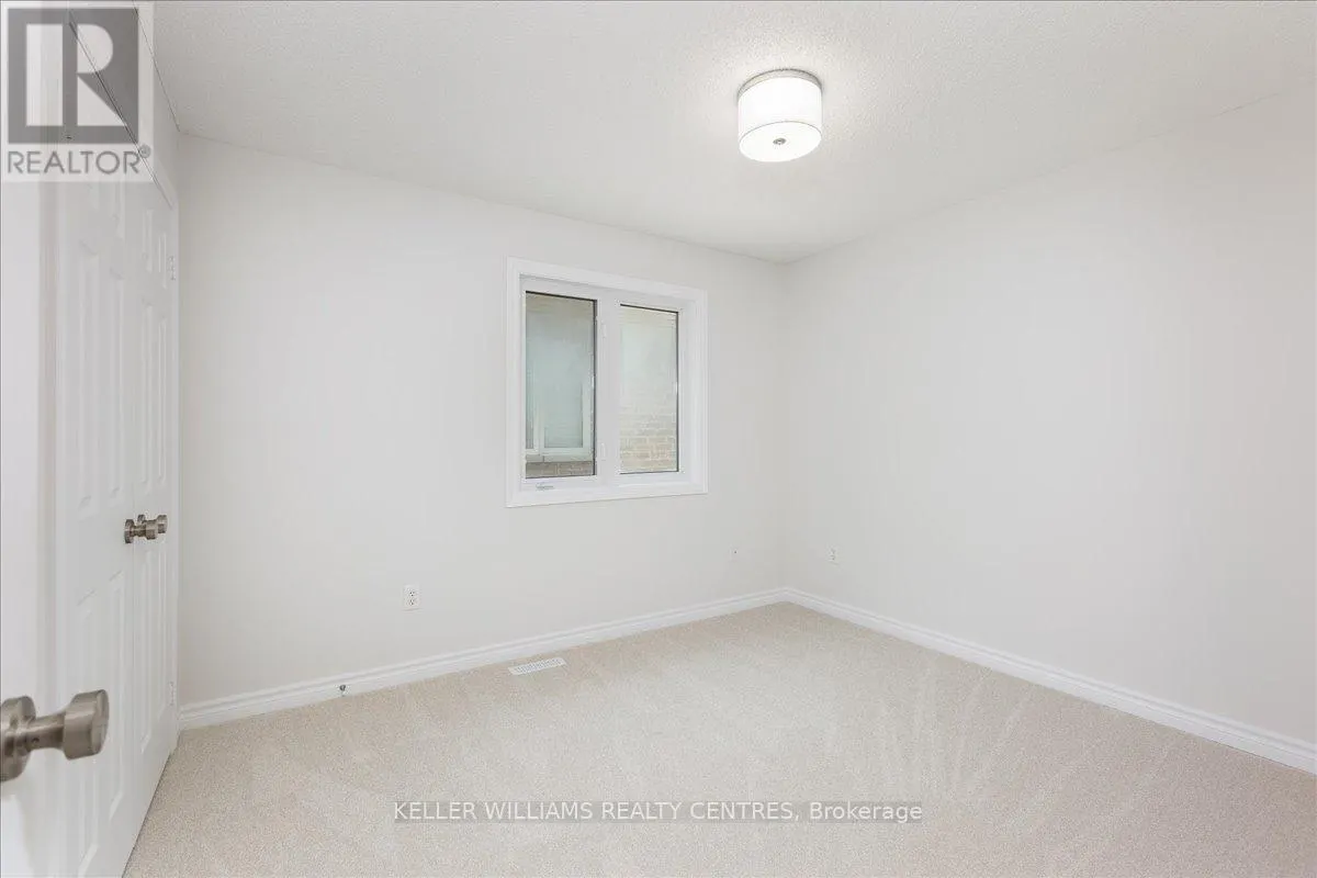 3 LAURELBANK CRESCENT
