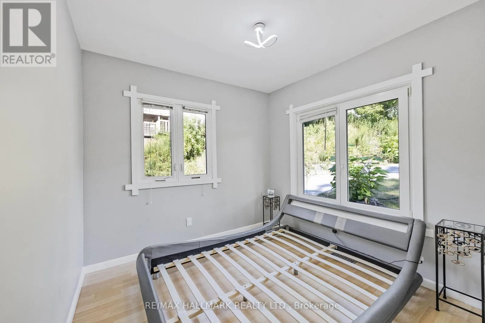 31 MITCHELL AVENUE