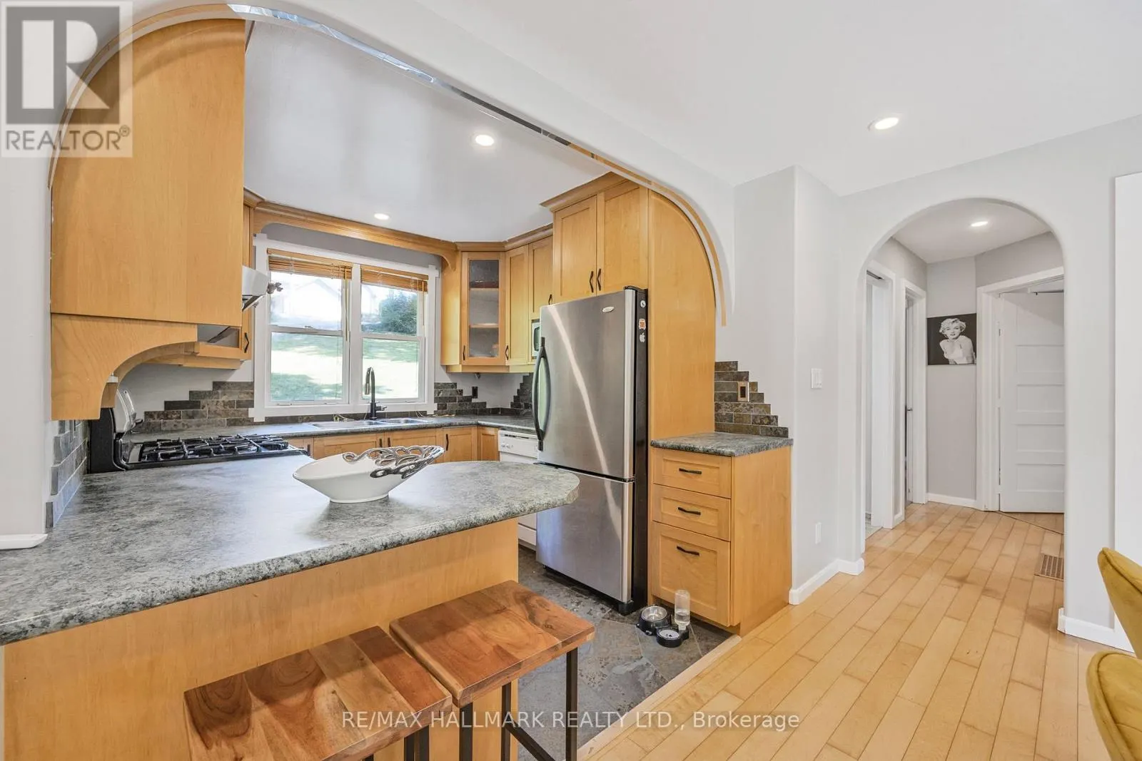 31 MITCHELL AVENUE
