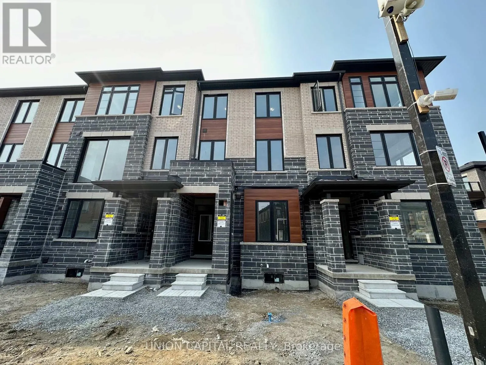 9 ARTHUR WHITE LANE