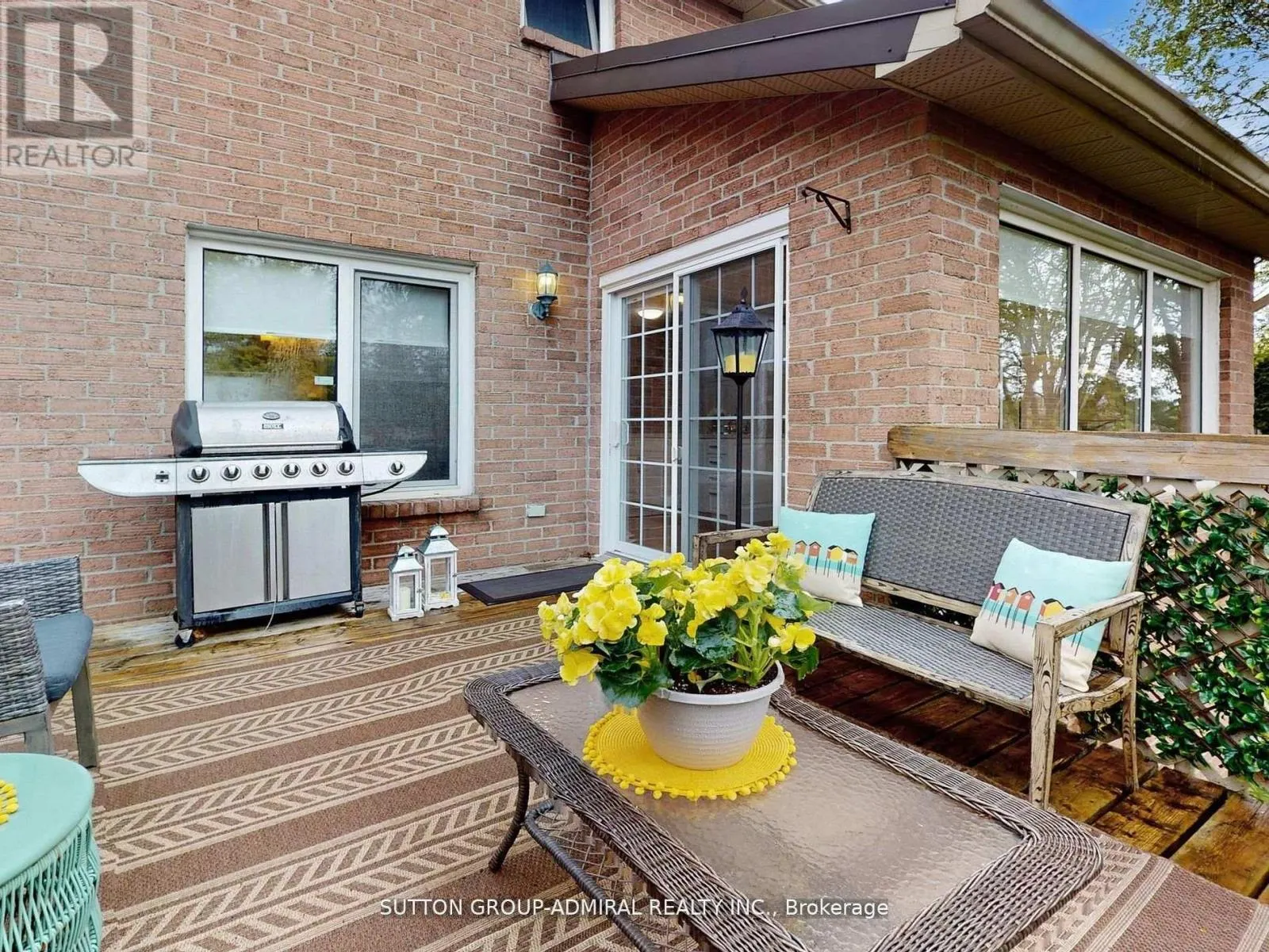 308 PETHERAM PLACE