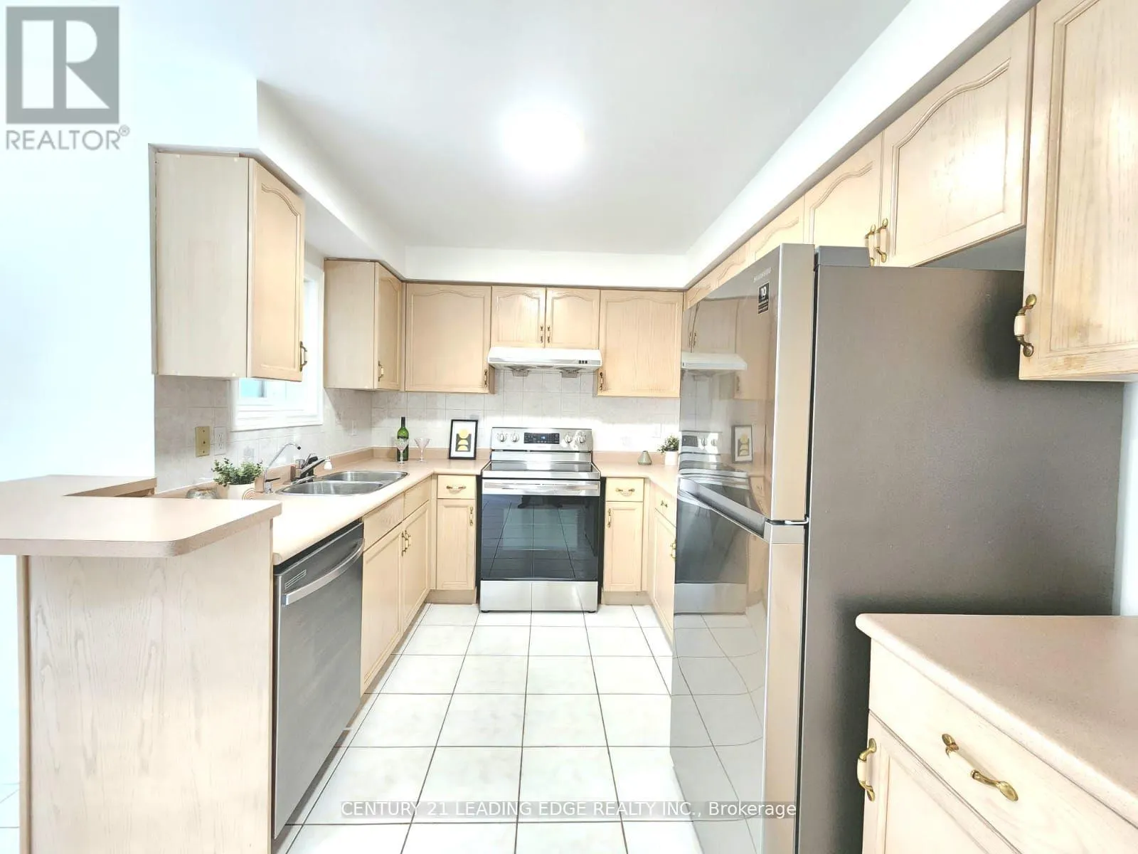 86 QUINCE CRESCENT