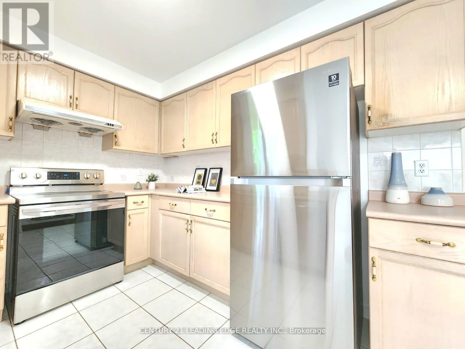 86 QUINCE CRESCENT