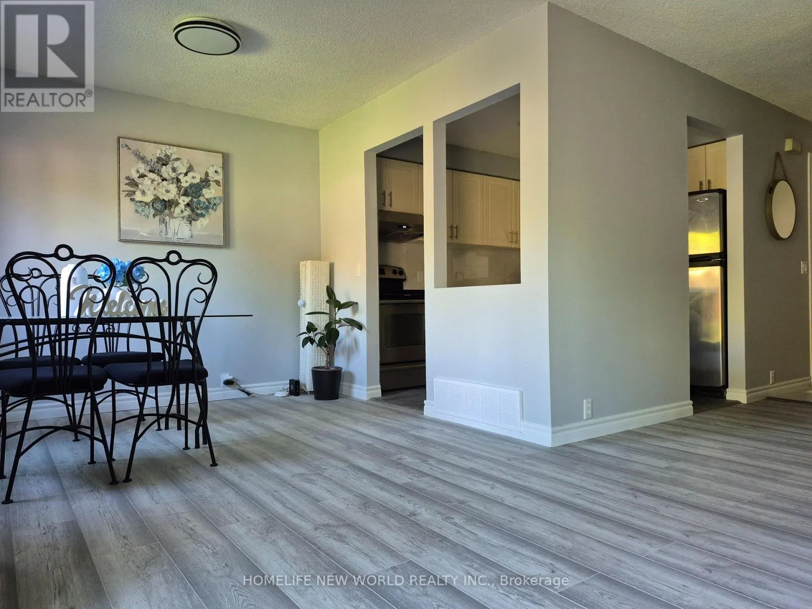 88 MADSEN CRESCENT