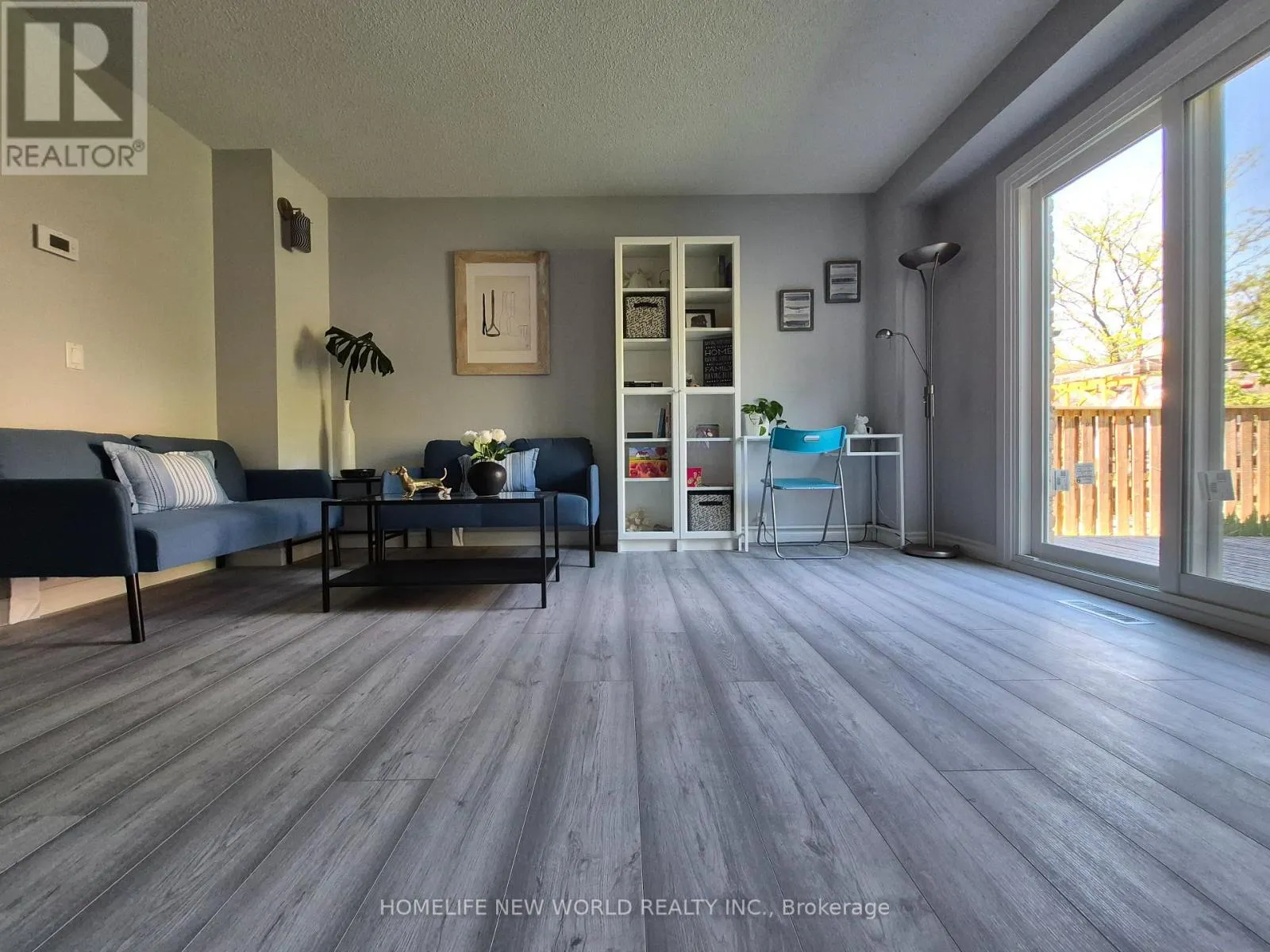88 MADSEN CRESCENT