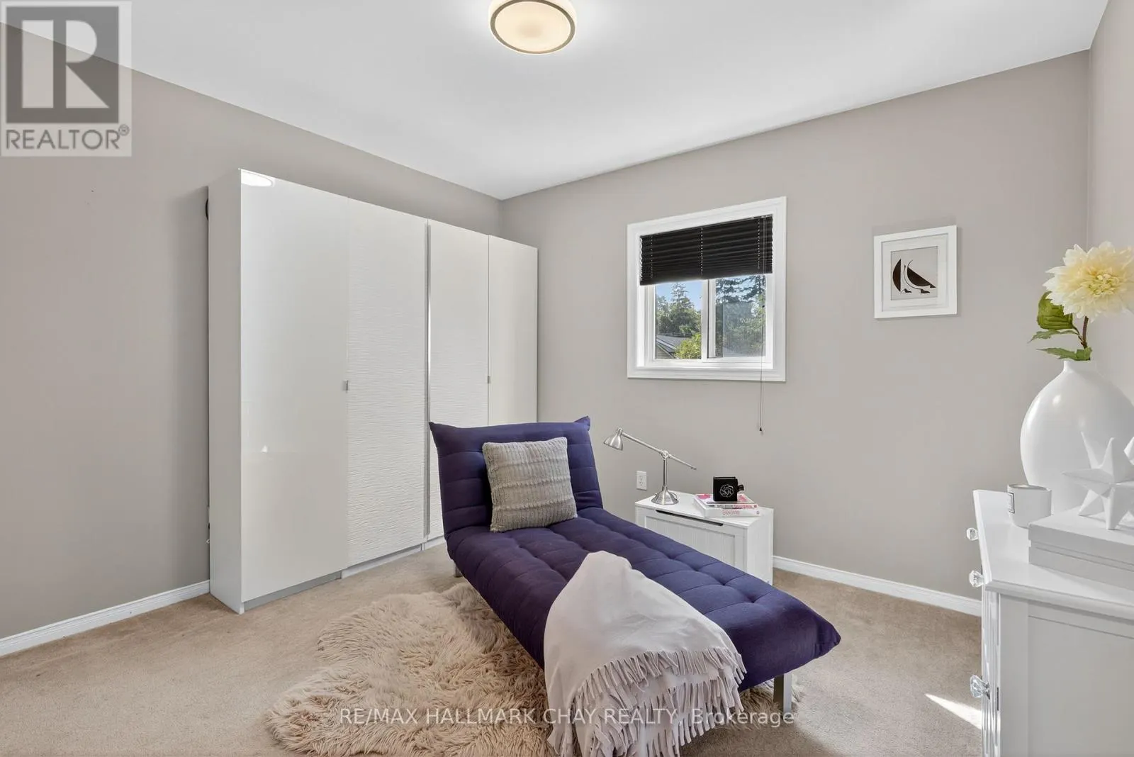 291 PARKWOOD AVENUE
