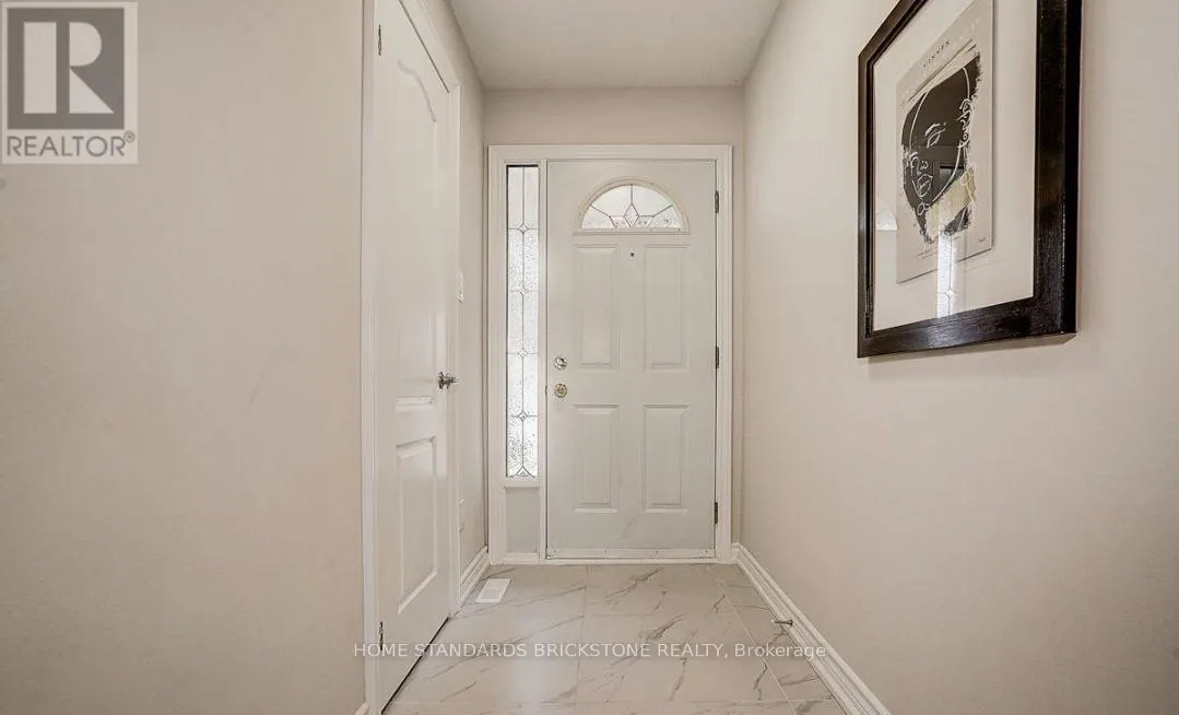 MAIN FLOOR - 24 BARRINGTON CRESCENT