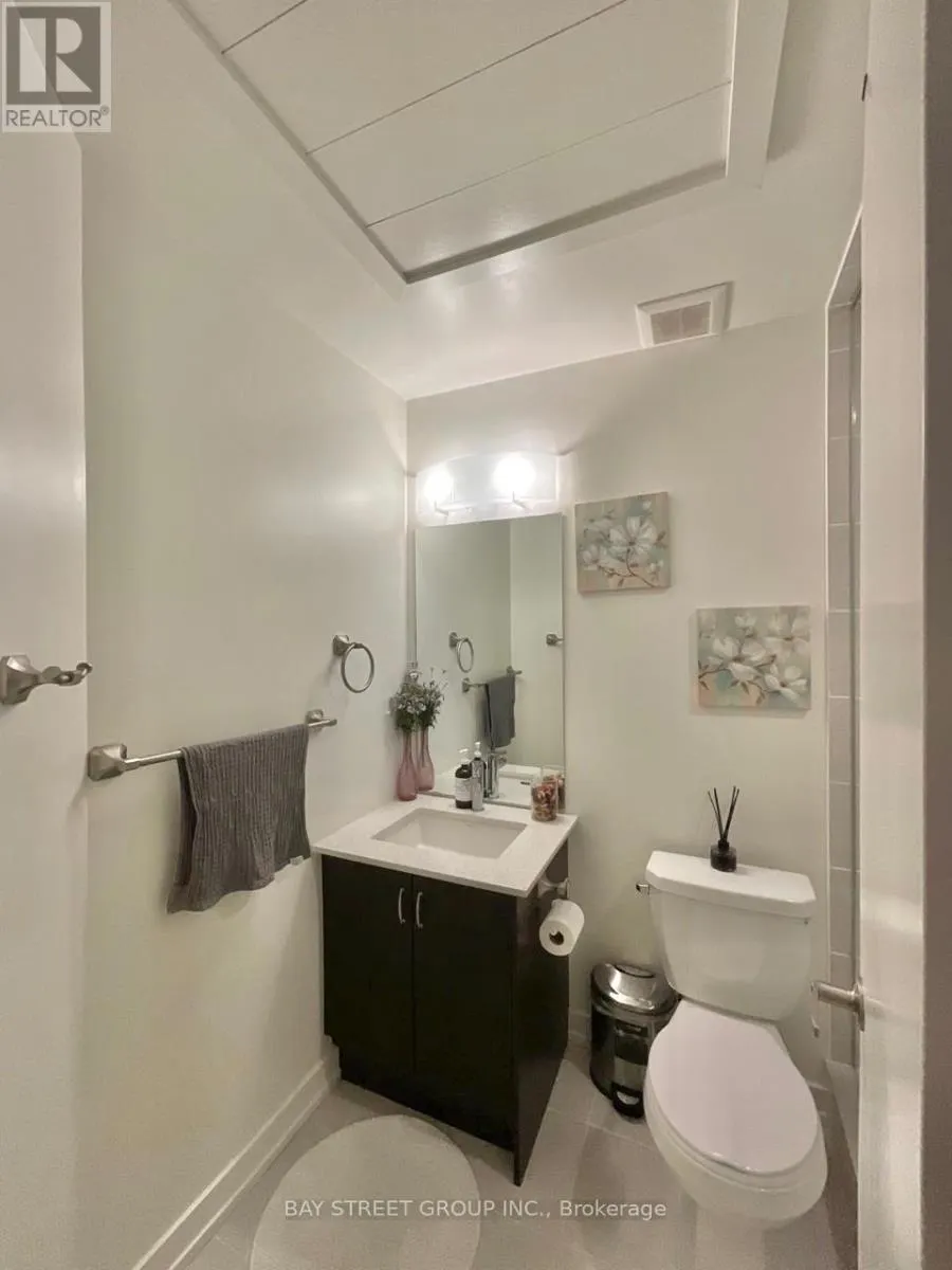 12 - 370 G RED MAPLE ROAD