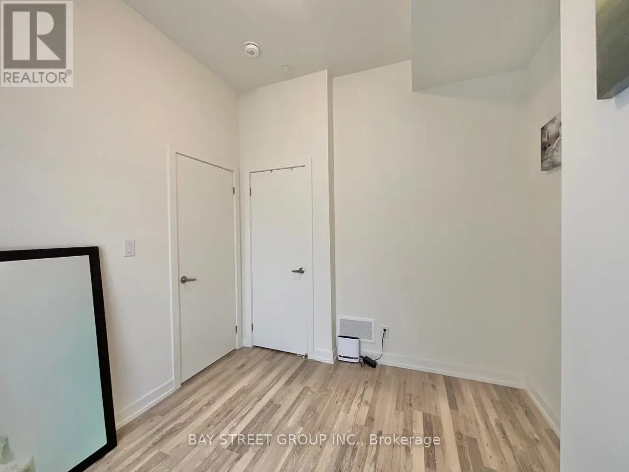 12 - 370 G RED MAPLE ROAD