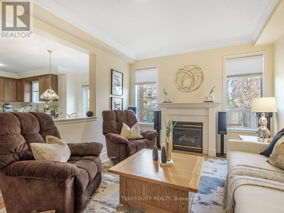 11 AVOCET DRIVE