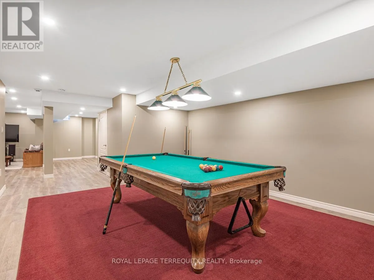 11 AVOCET DRIVE