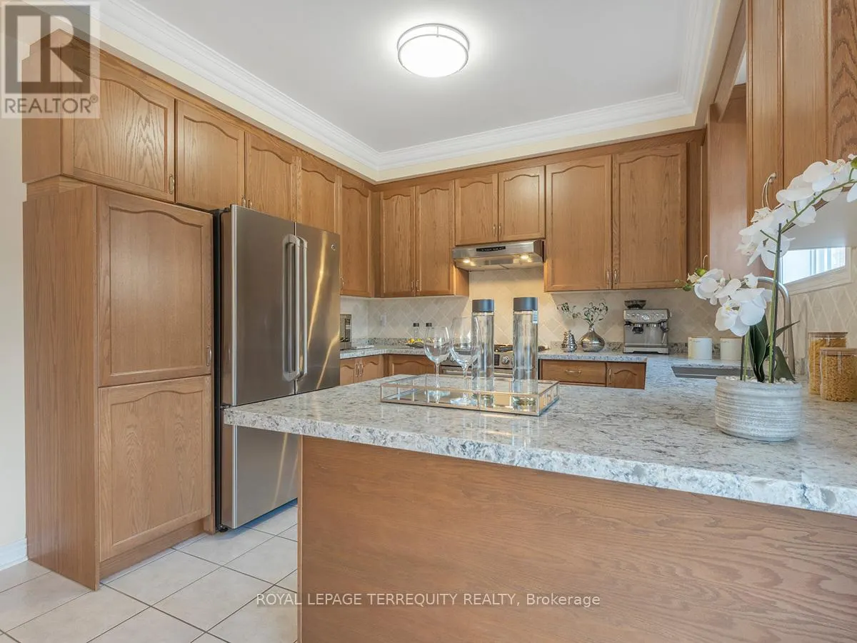 11 AVOCET DRIVE
