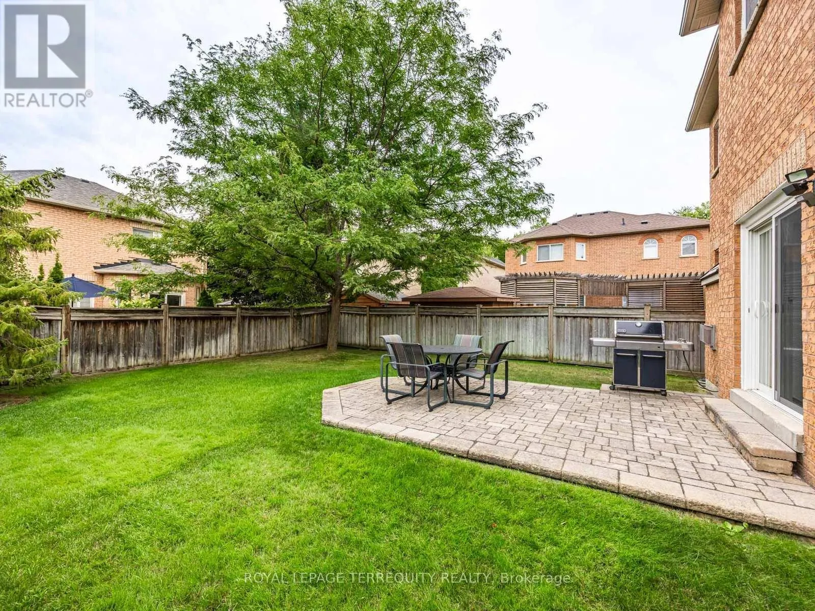 11 AVOCET DRIVE