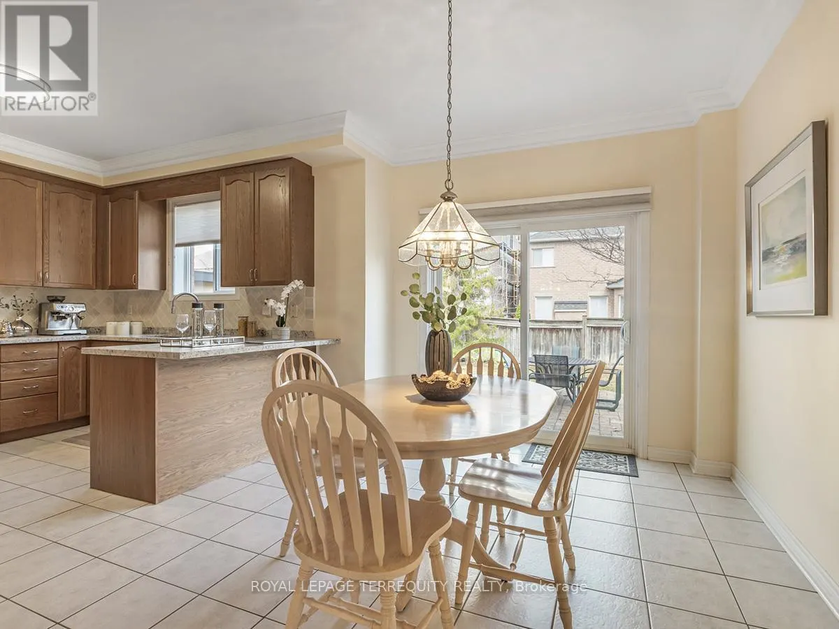 11 AVOCET DRIVE