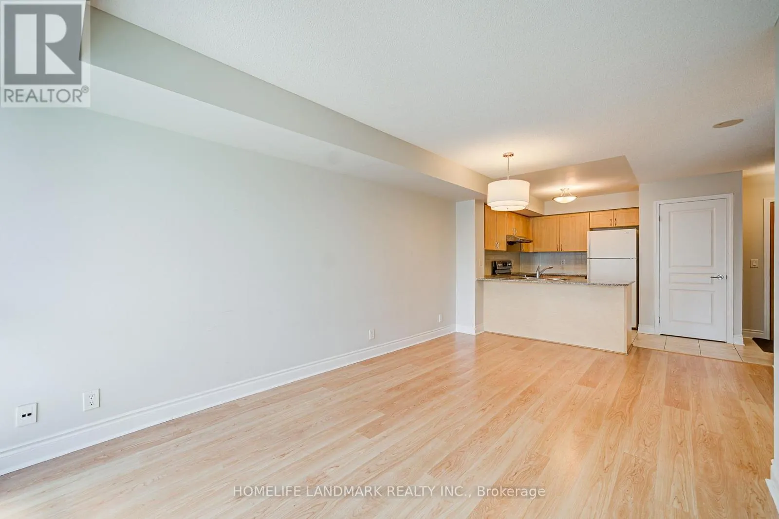 311 - 75 SOUTH TOWN CENTRE BOULEVARD