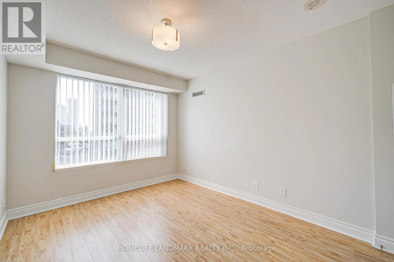 311 - 75 SOUTH TOWN CENTRE BOULEVARD