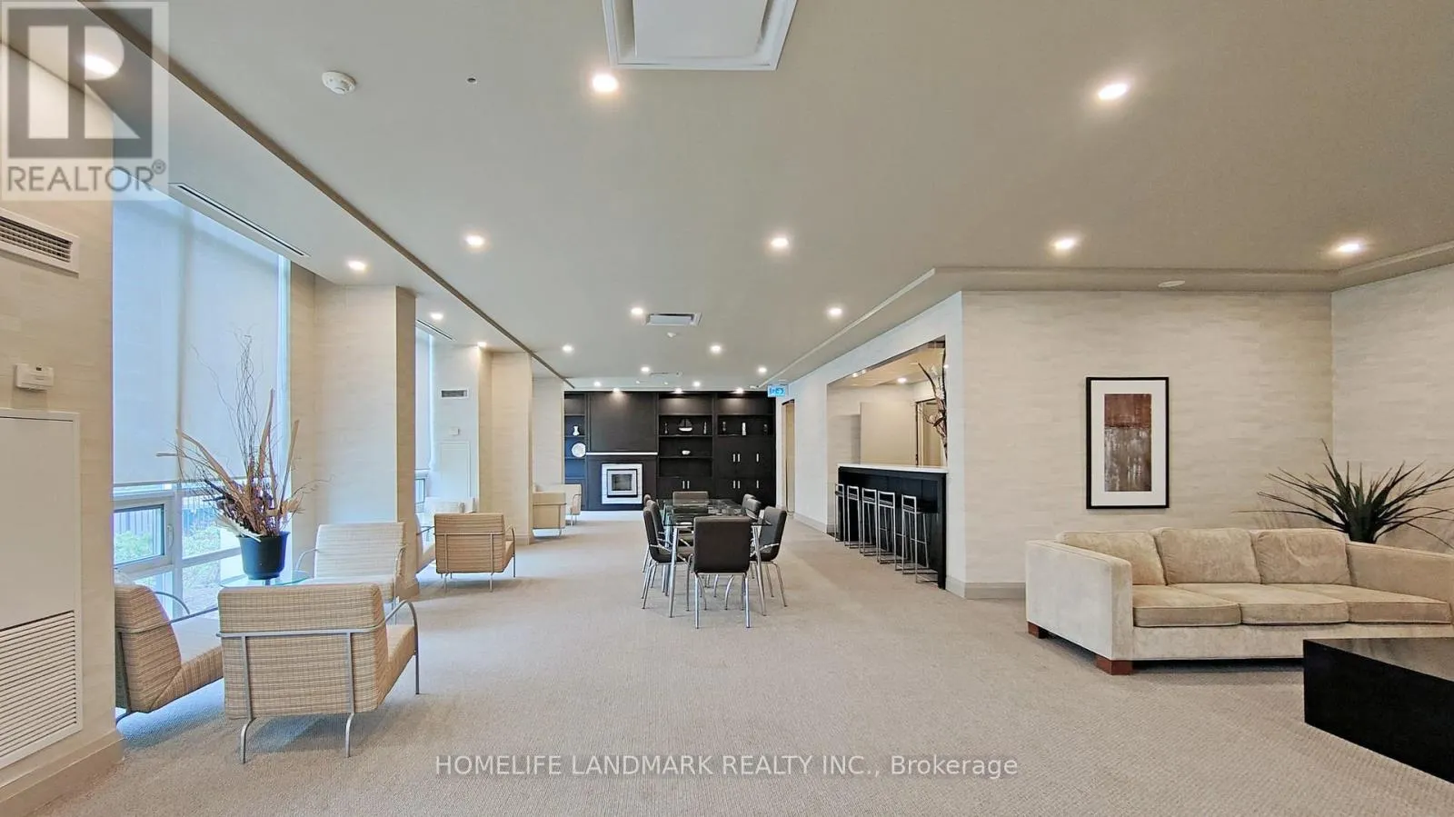 311 - 75 SOUTH TOWN CENTRE BOULEVARD