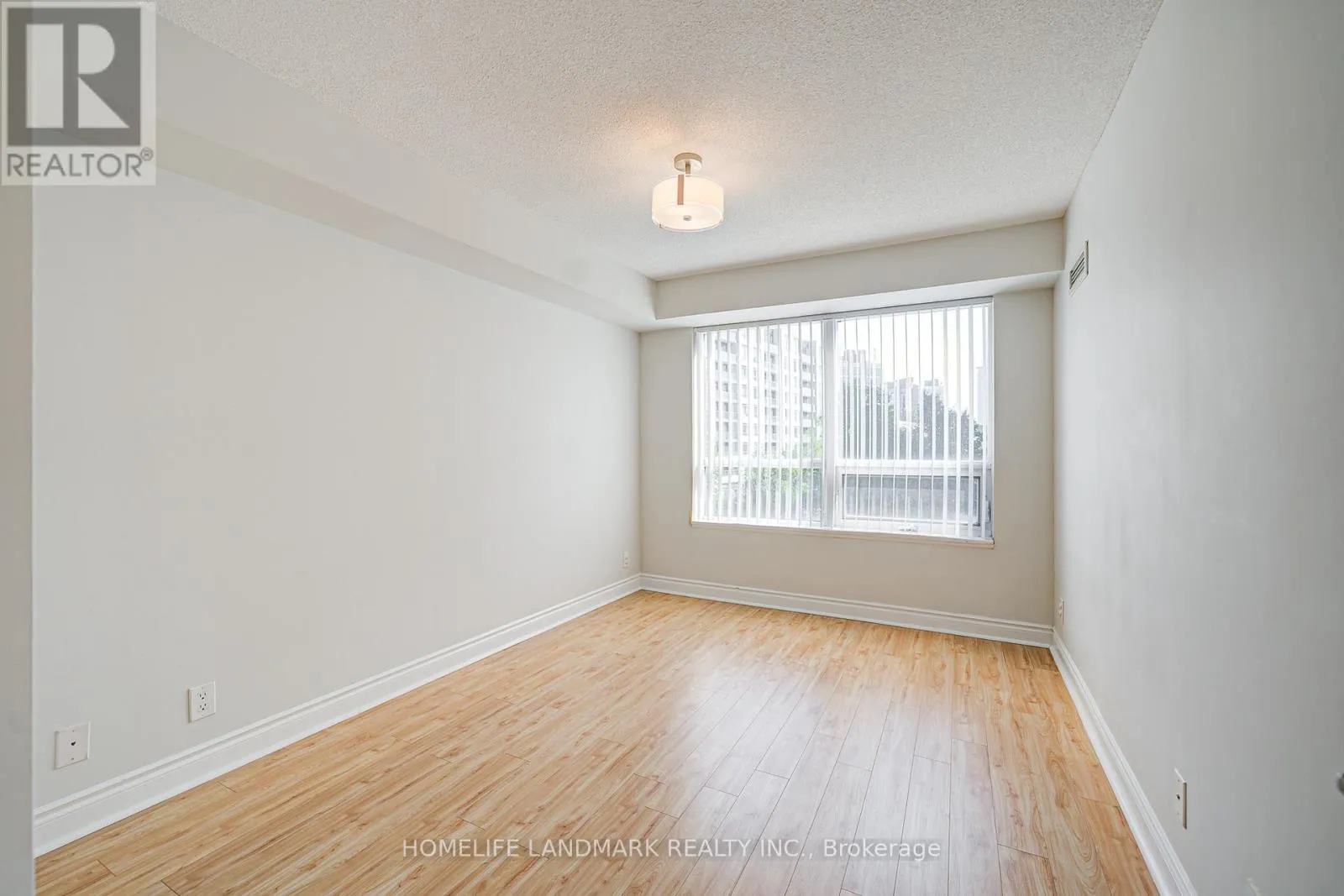 311 - 75 SOUTH TOWN CENTRE BOULEVARD