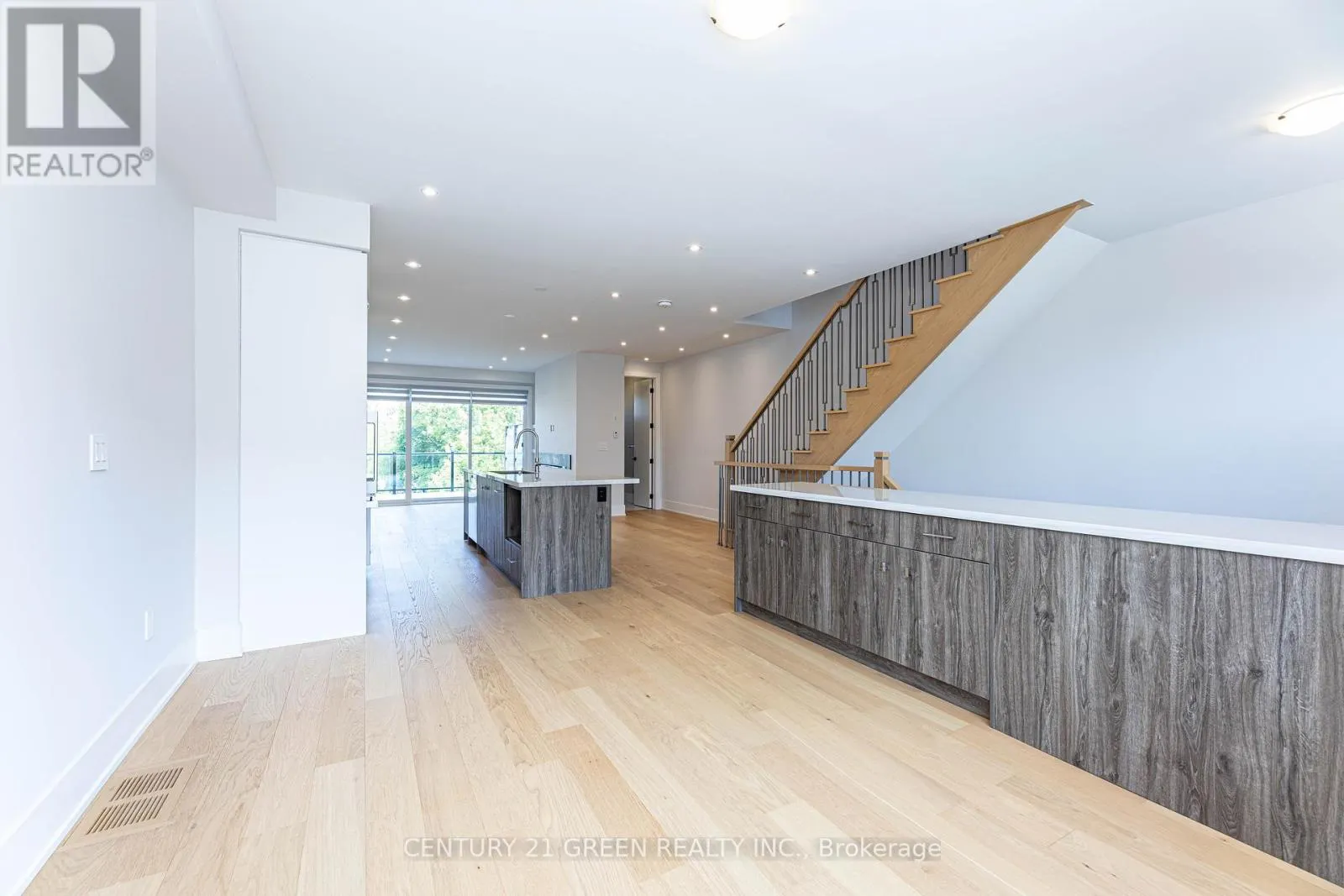 20 SUNSET BEACH ROAD