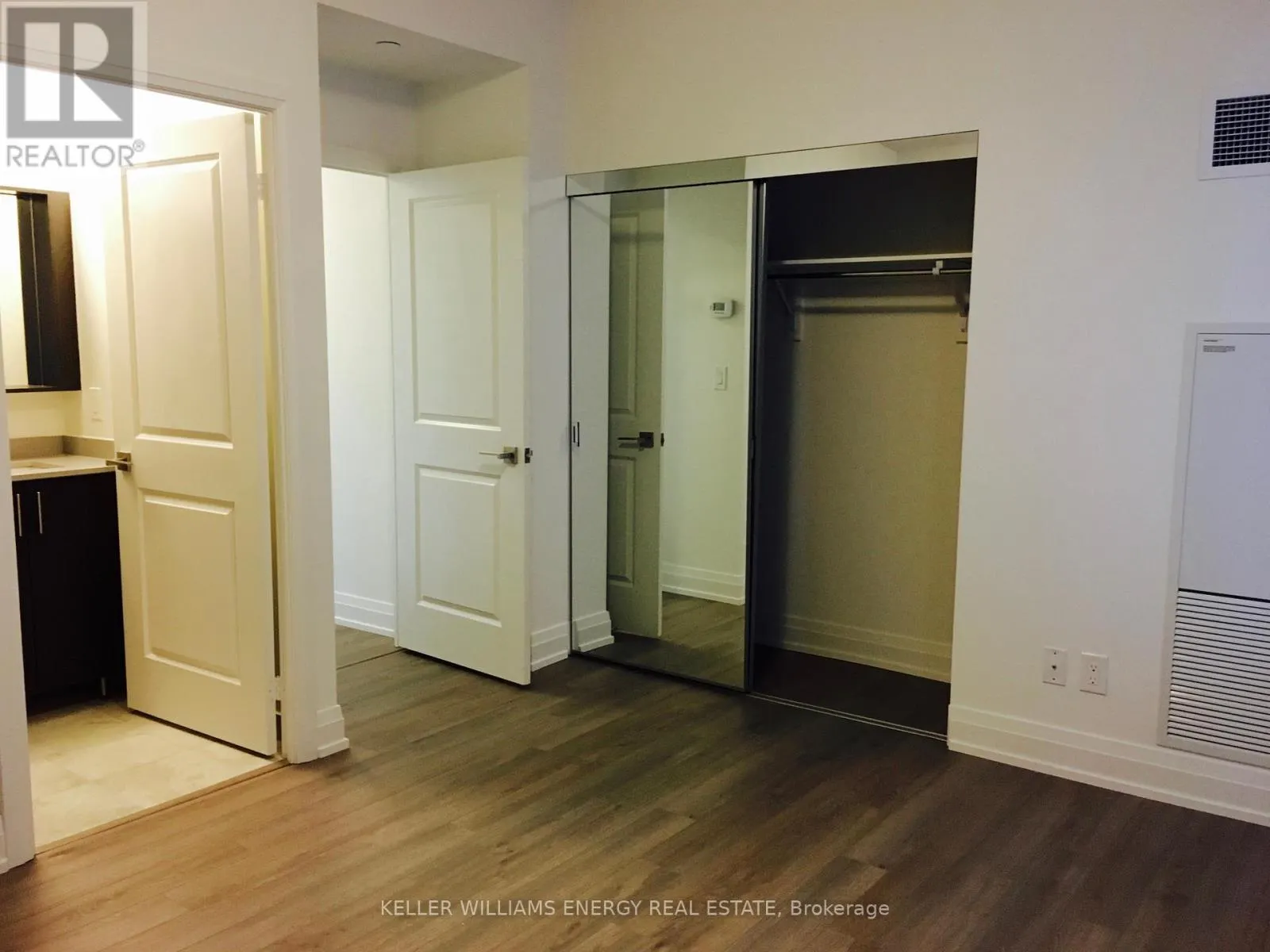2611 - 3700 HIGHWAY 7 HIGHWAY, #2611