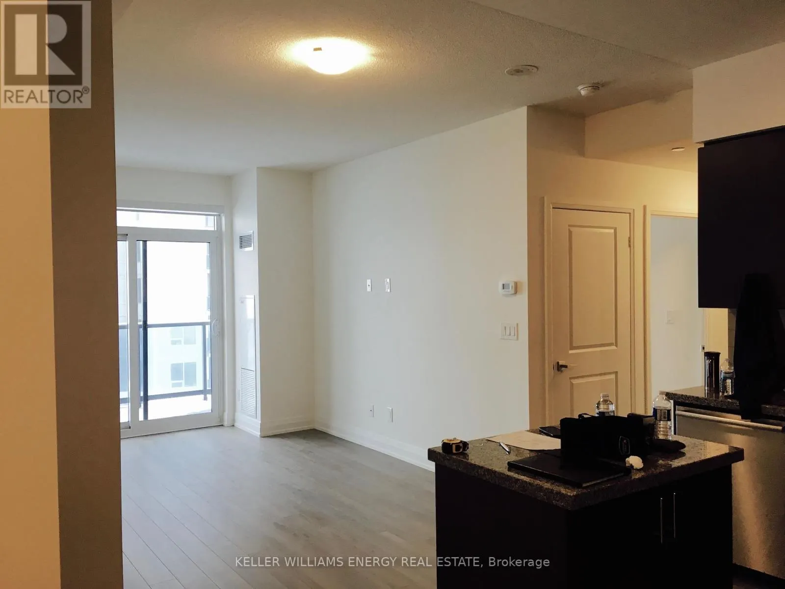 2611 - 3700 HIGHWAY 7 HIGHWAY, #2611