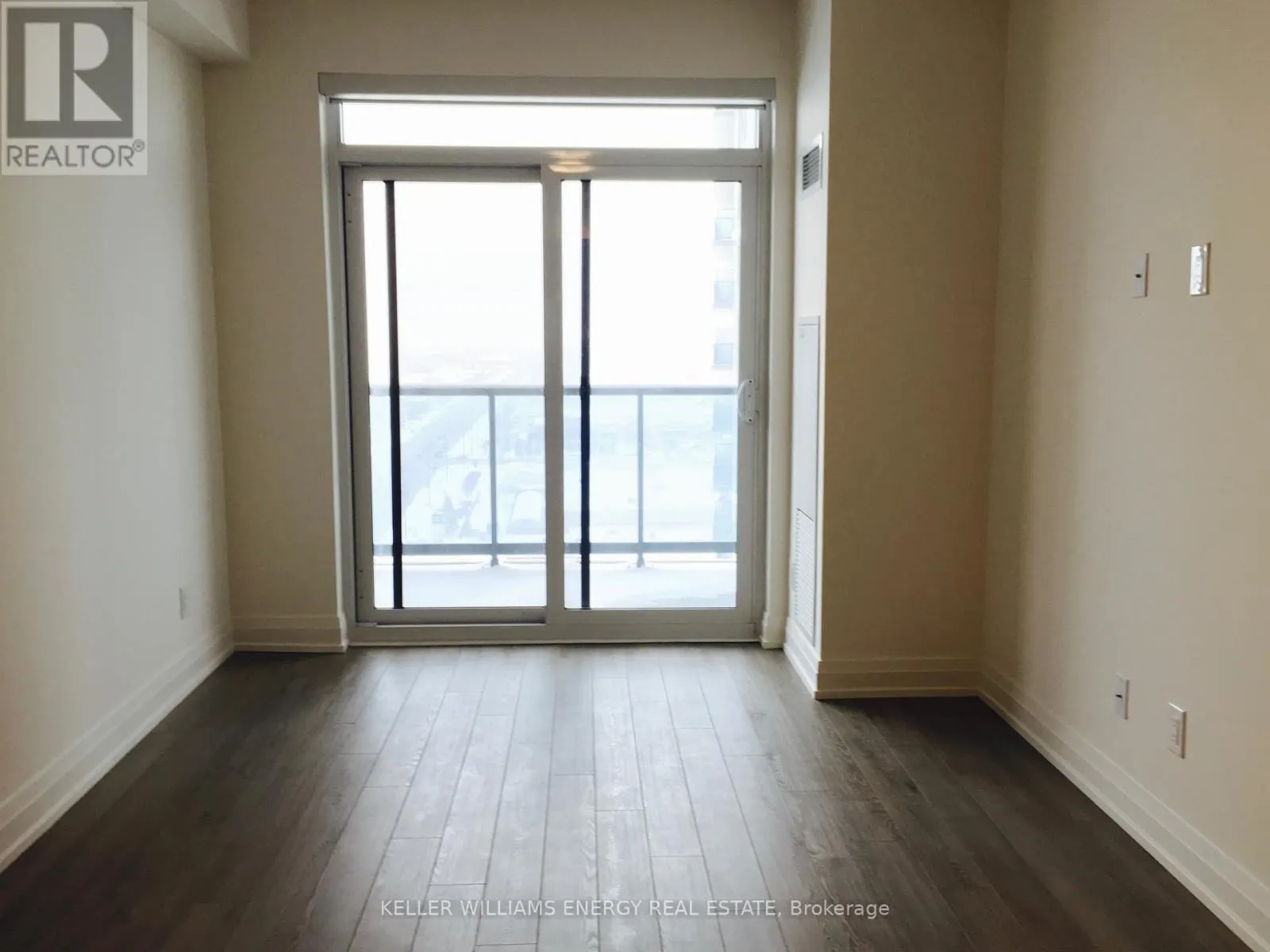2611 - 3700 HIGHWAY 7 HIGHWAY, #2611