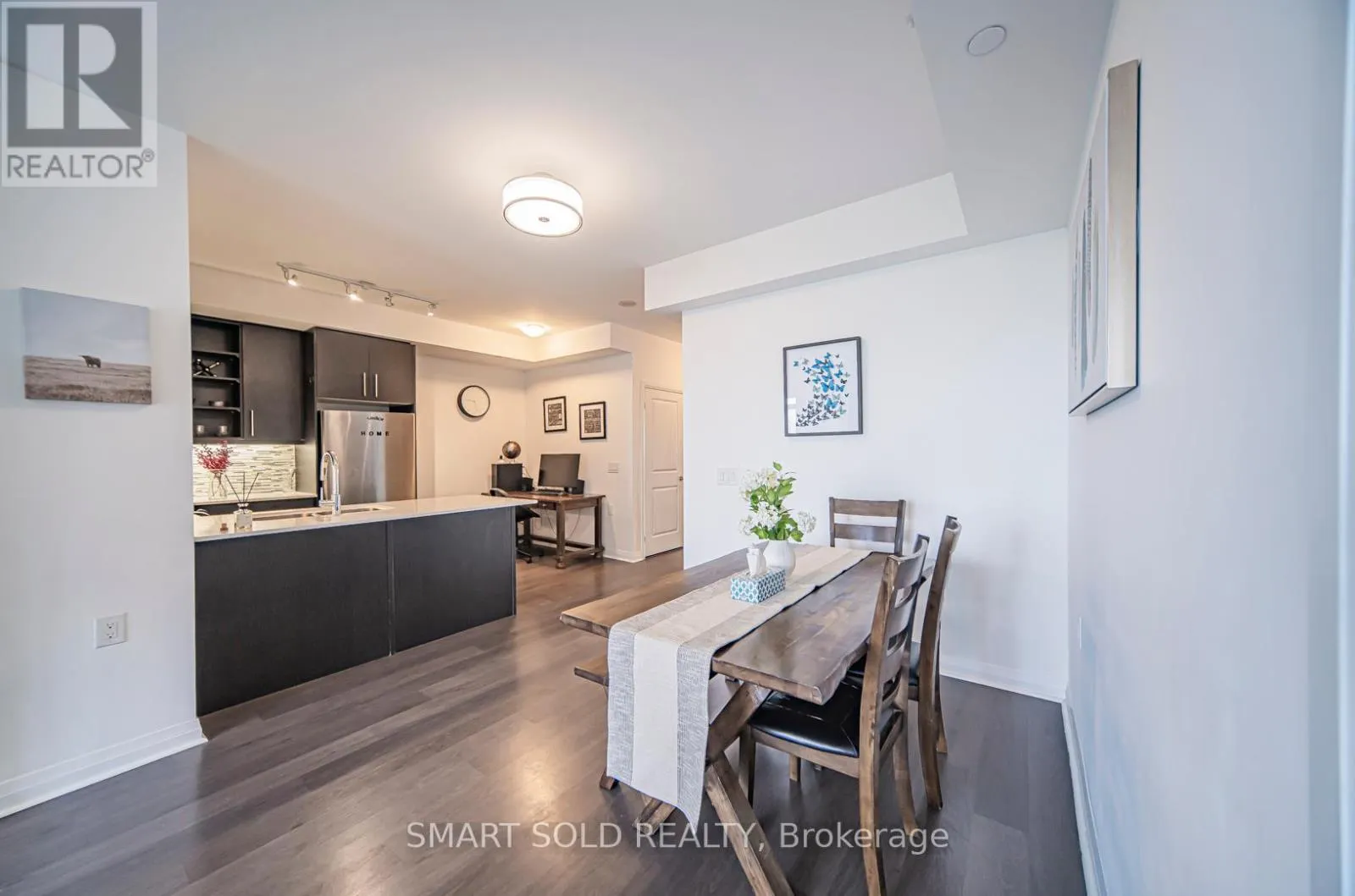 603 - 55 ONEIDA CRESCENT
