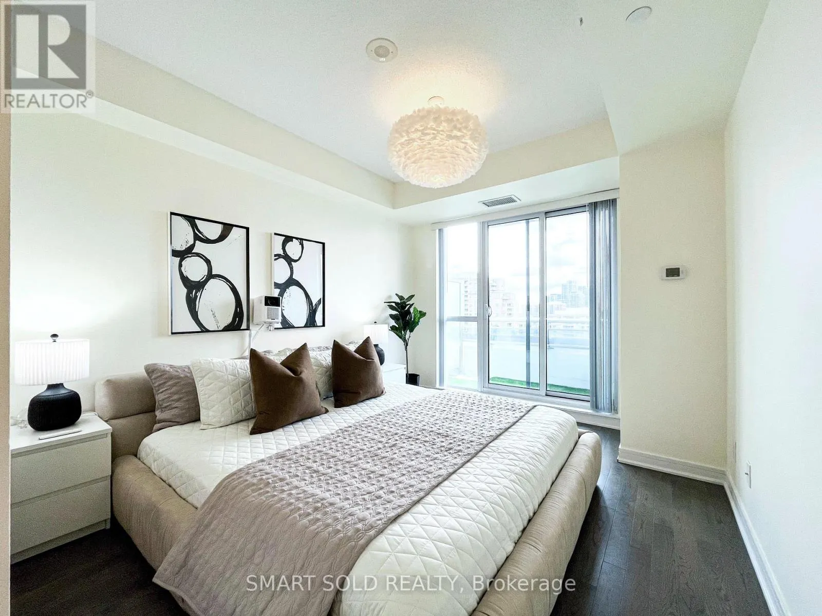 716 - 9191 YONGE STREET
