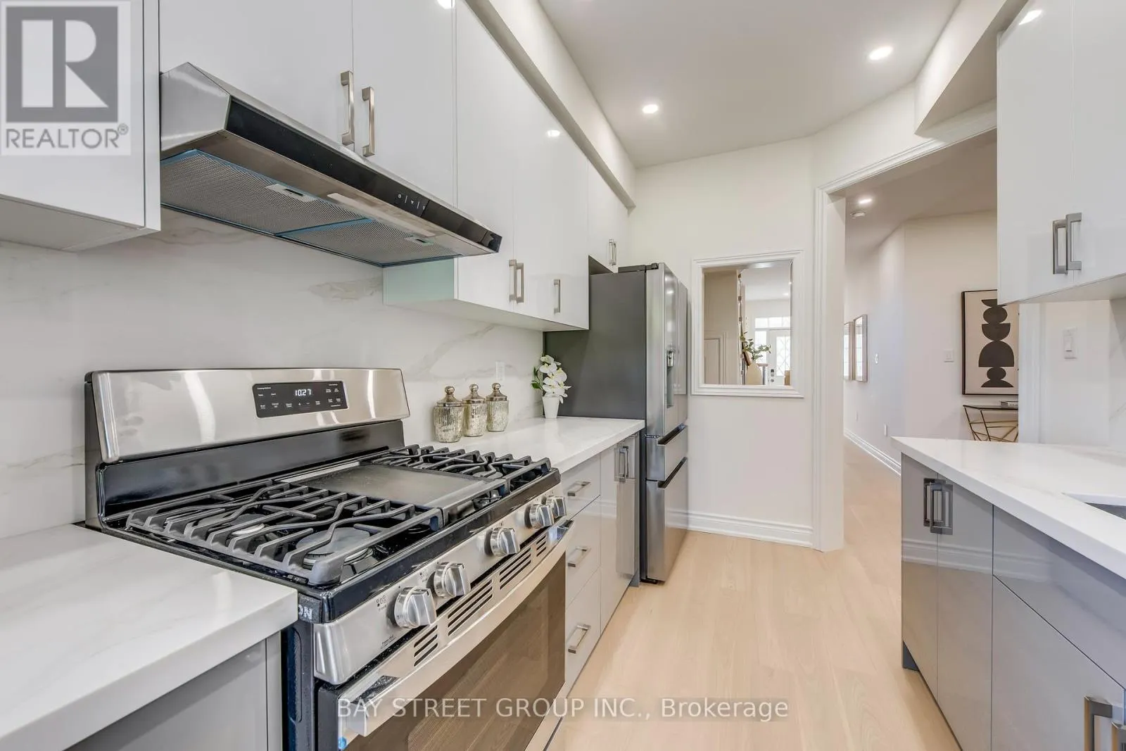 65 - 8 TOWNWOOD DRIVE