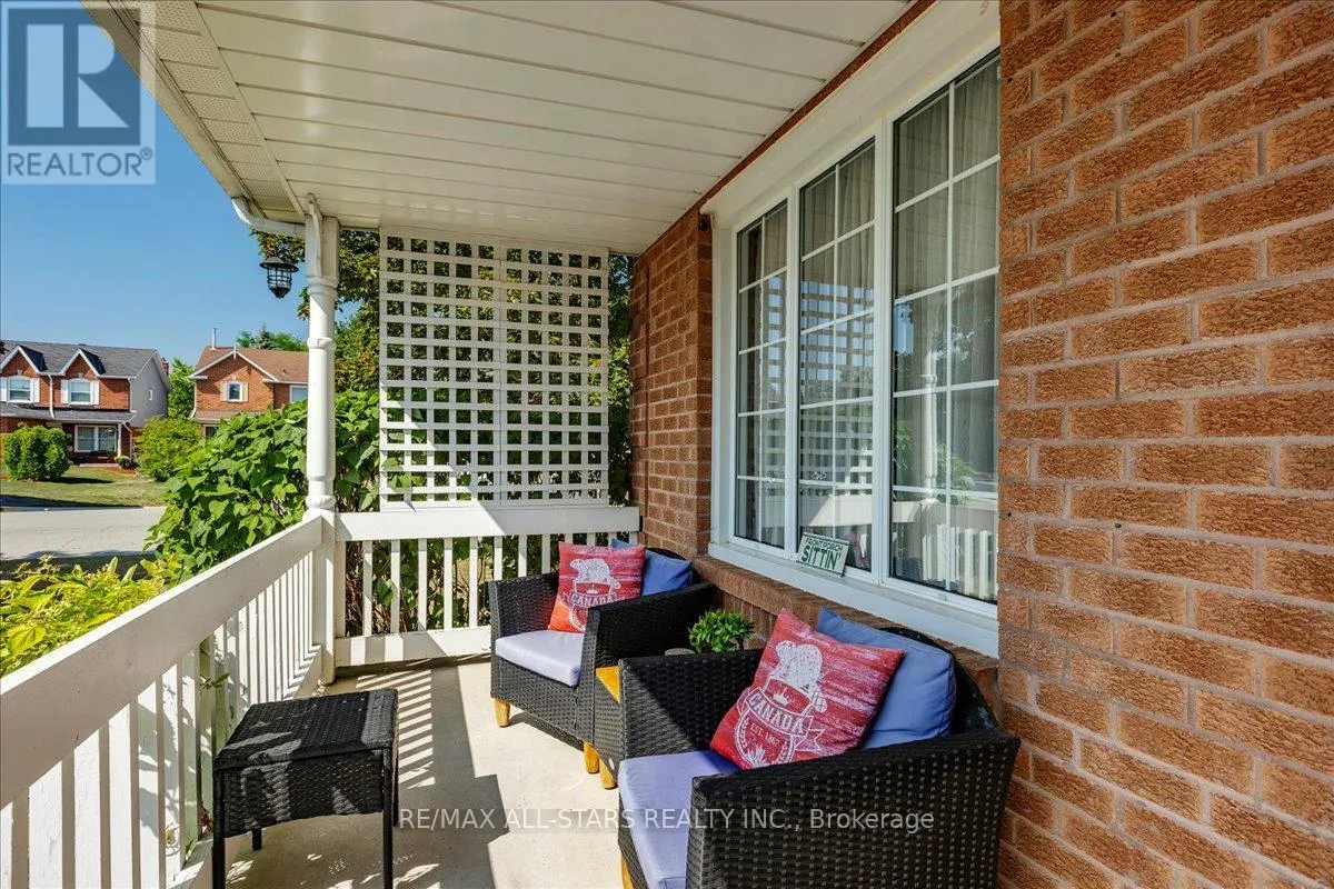 15 AILSA DRIVE