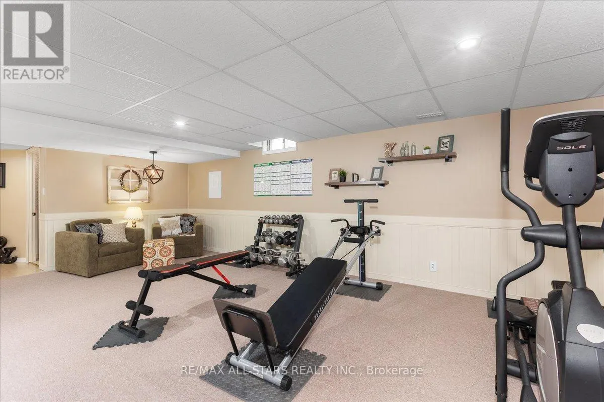 15 AILSA DRIVE