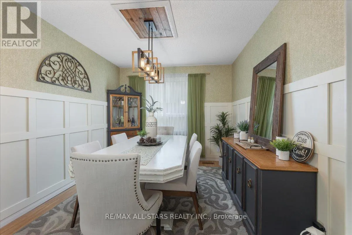 15 AILSA DRIVE
