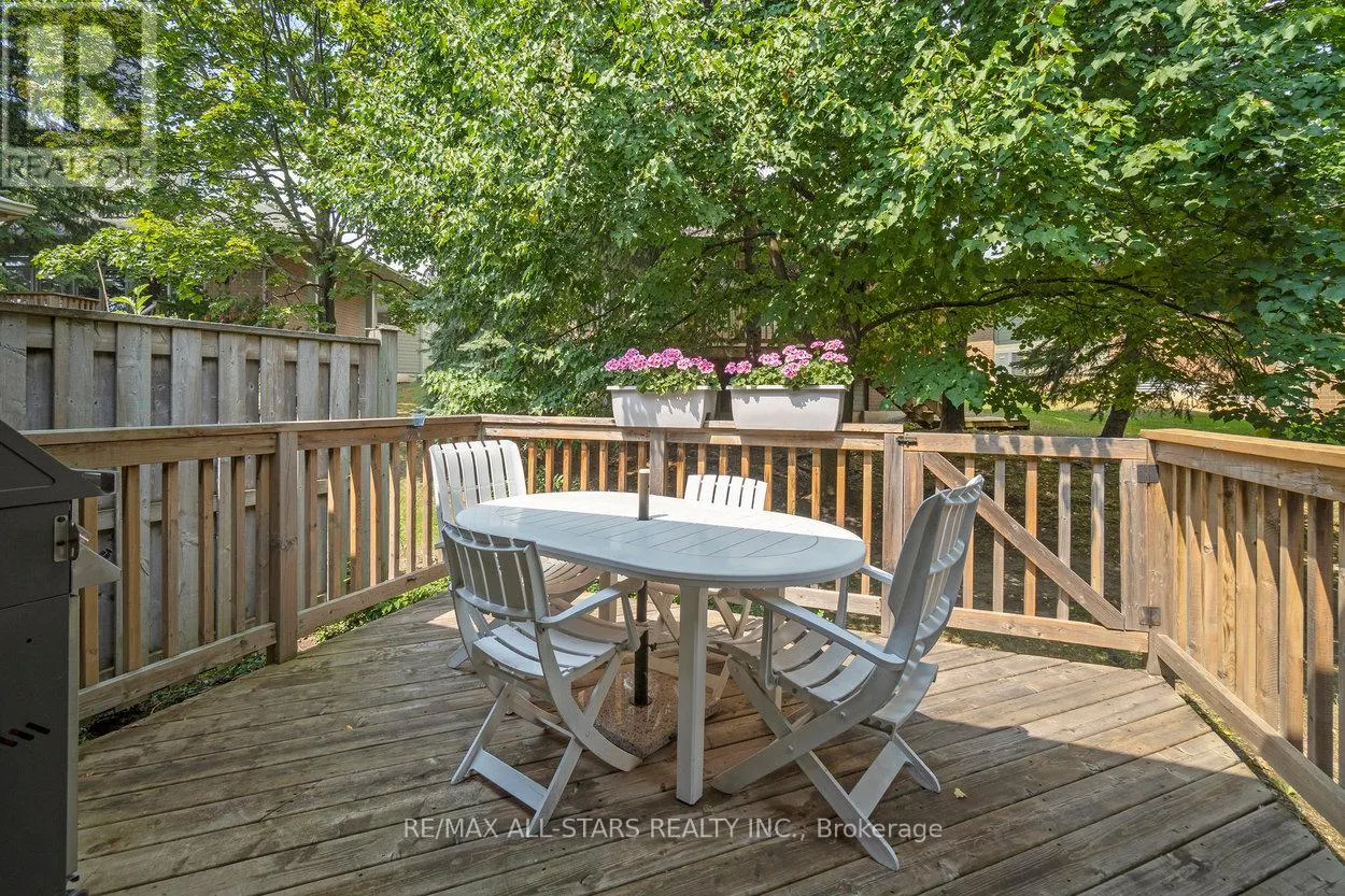 14 KINGFISHER COVE WAY