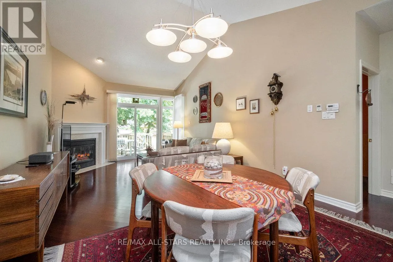14 KINGFISHER COVE WAY