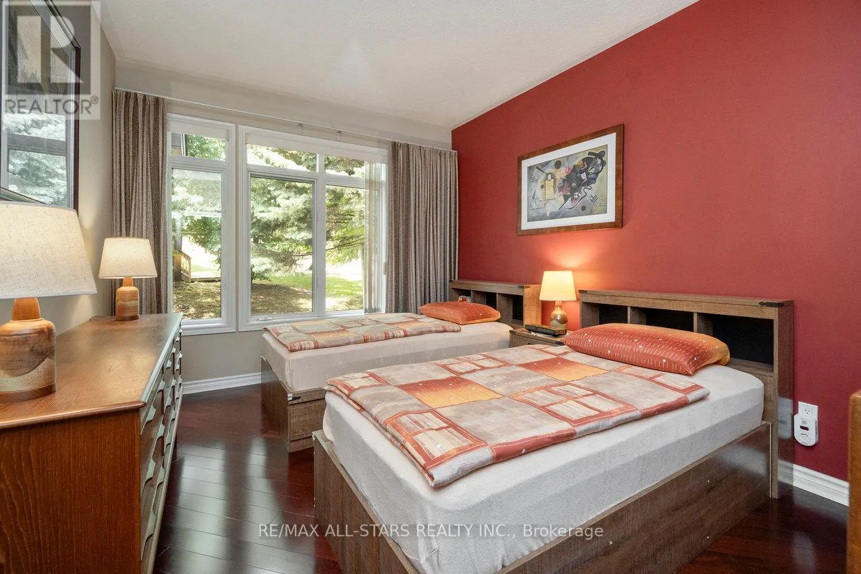 14 KINGFISHER COVE WAY