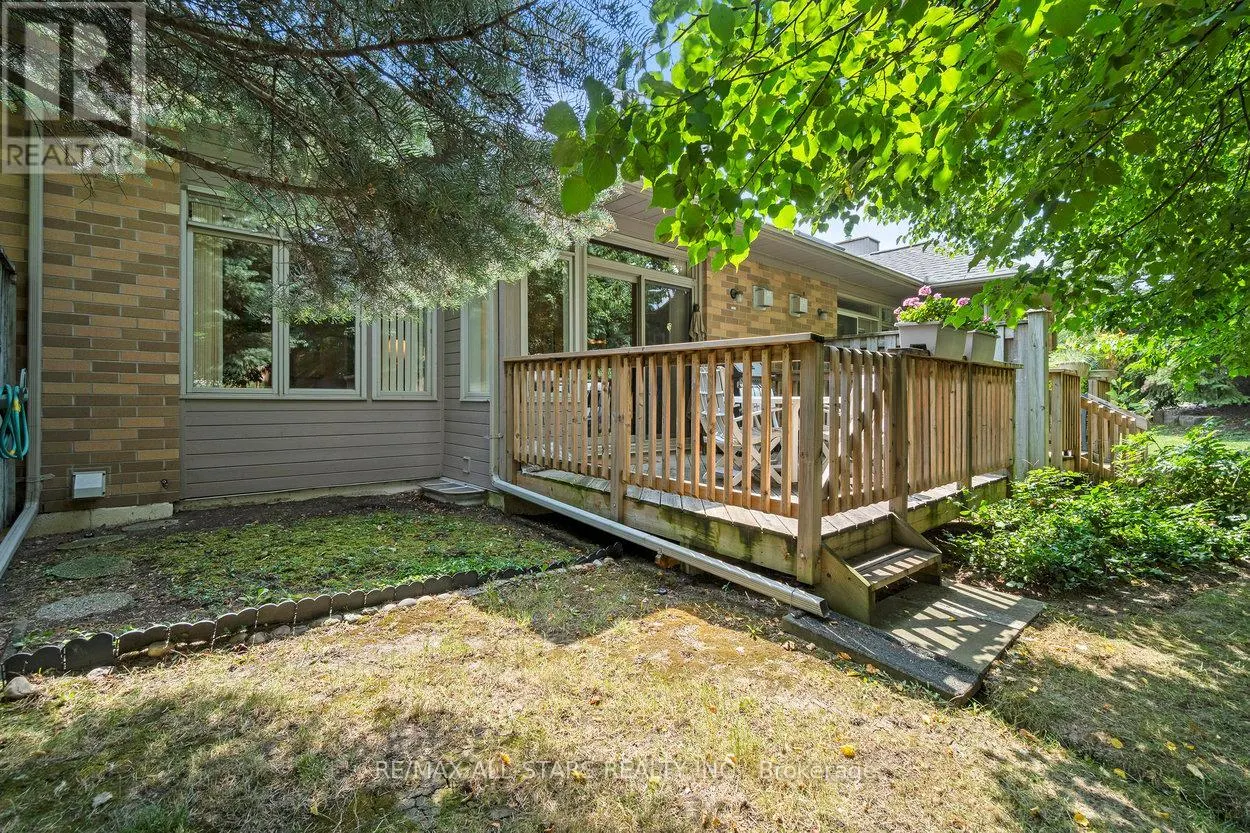 14 KINGFISHER COVE WAY