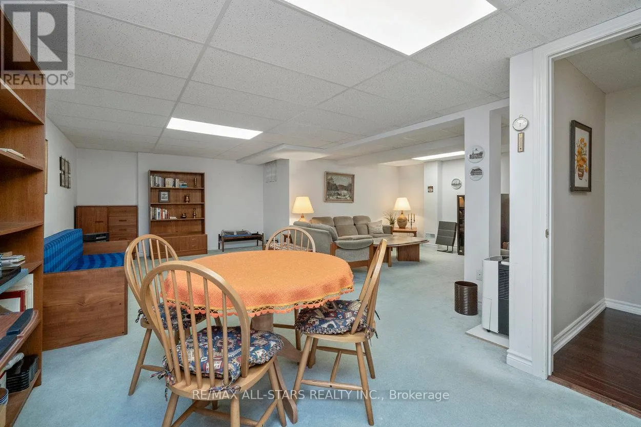 14 KINGFISHER COVE WAY