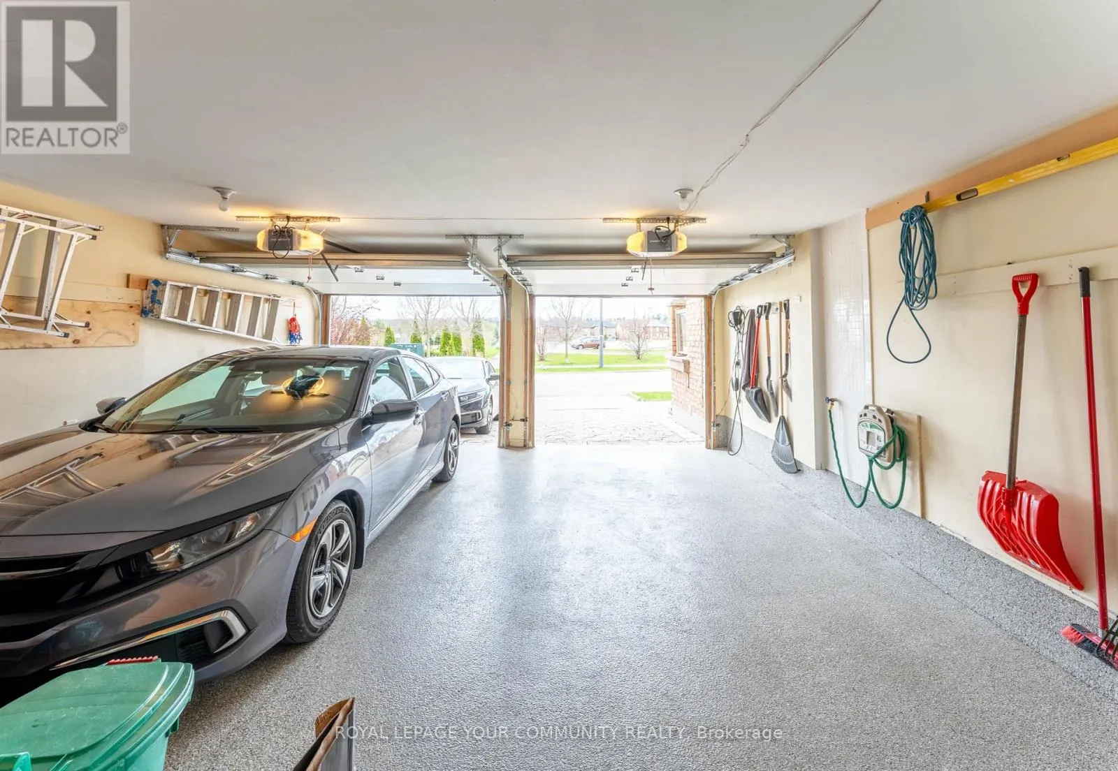 339 THOMAS COOK AVENUE